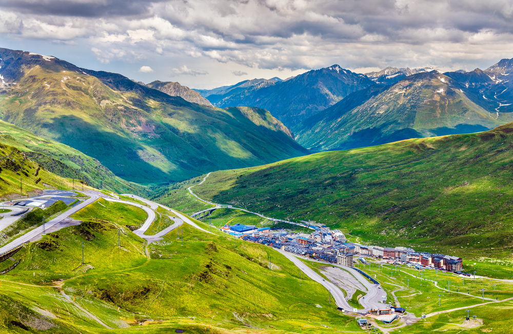 Les dossiers à fournir pour pouvoir vivre en Andorre